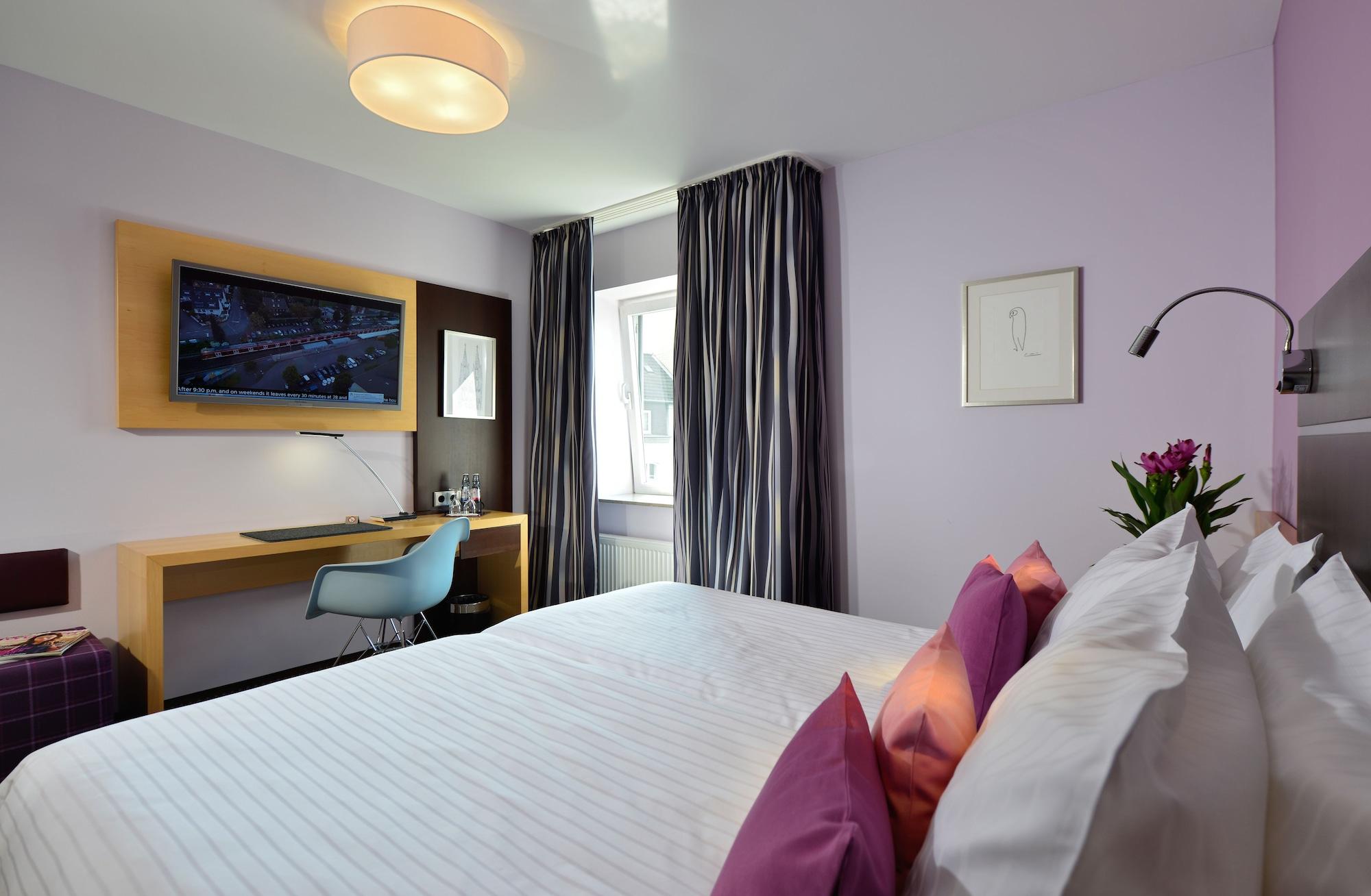 Hotel Uhu Garni Köln Dış mekan fotoğraf
